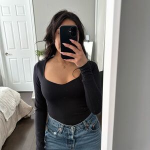 Abercrombie Black Long-Sleeve Sweetheart Bodysuit